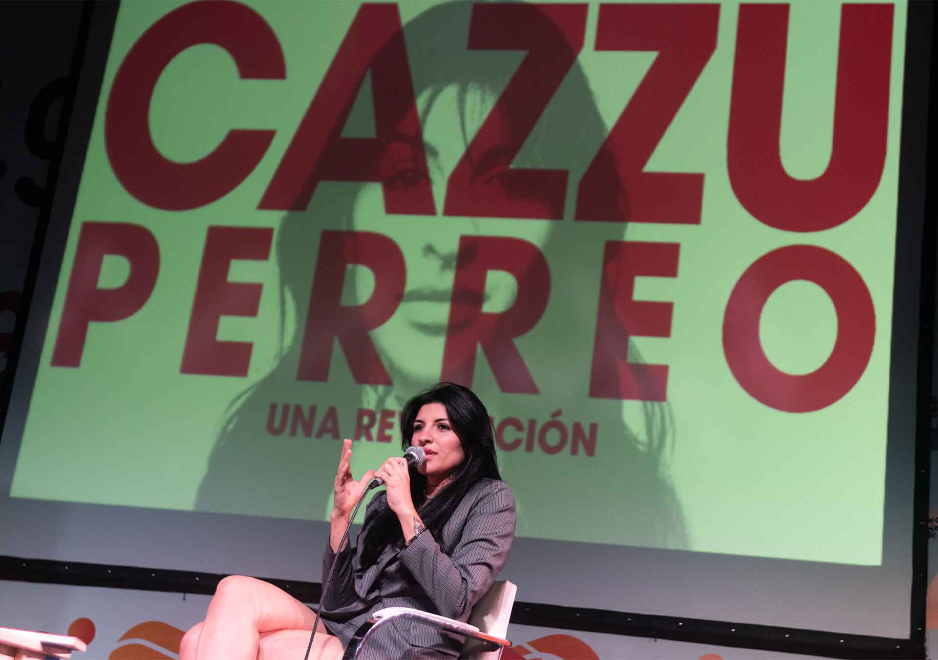 cazzu perreo