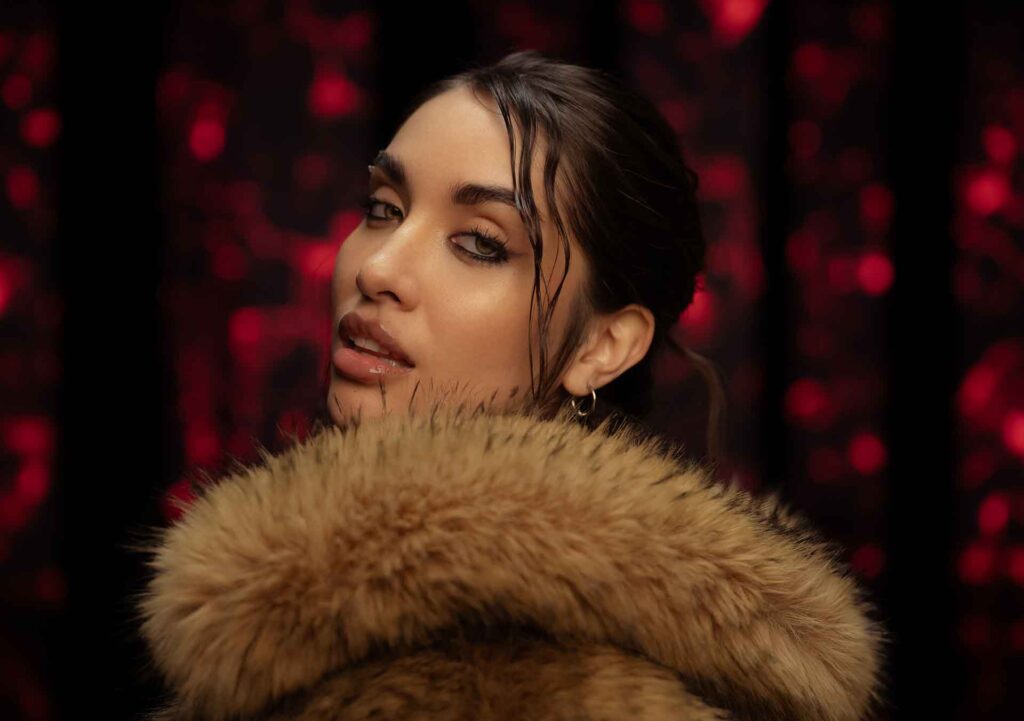 Maria Becerra y Tini estrenan tema